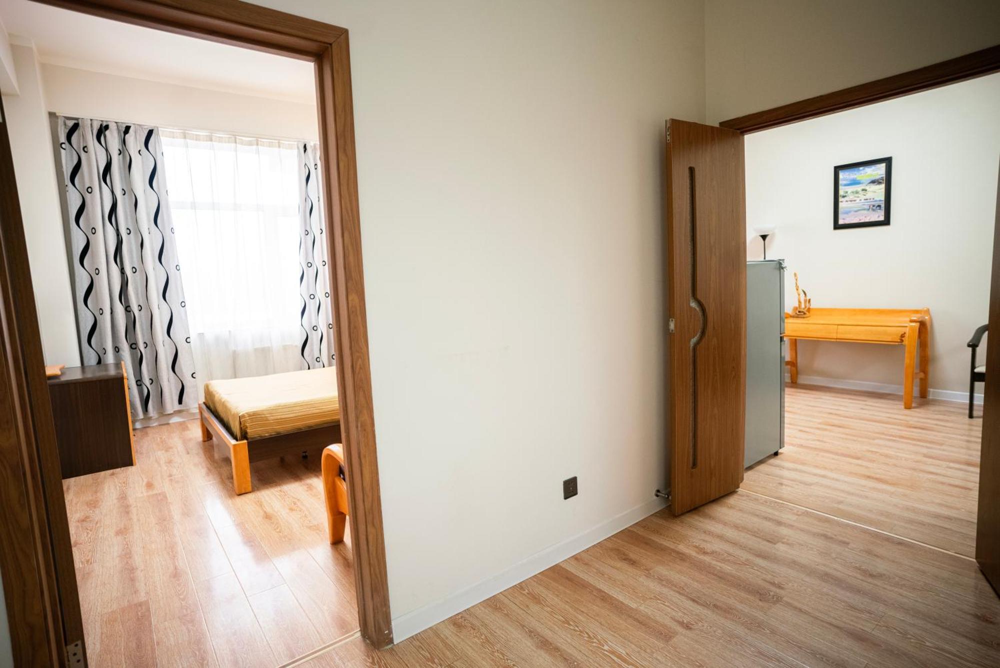 Tsolmon'S Serviced Apartments Oelan-bator Buitenkant foto