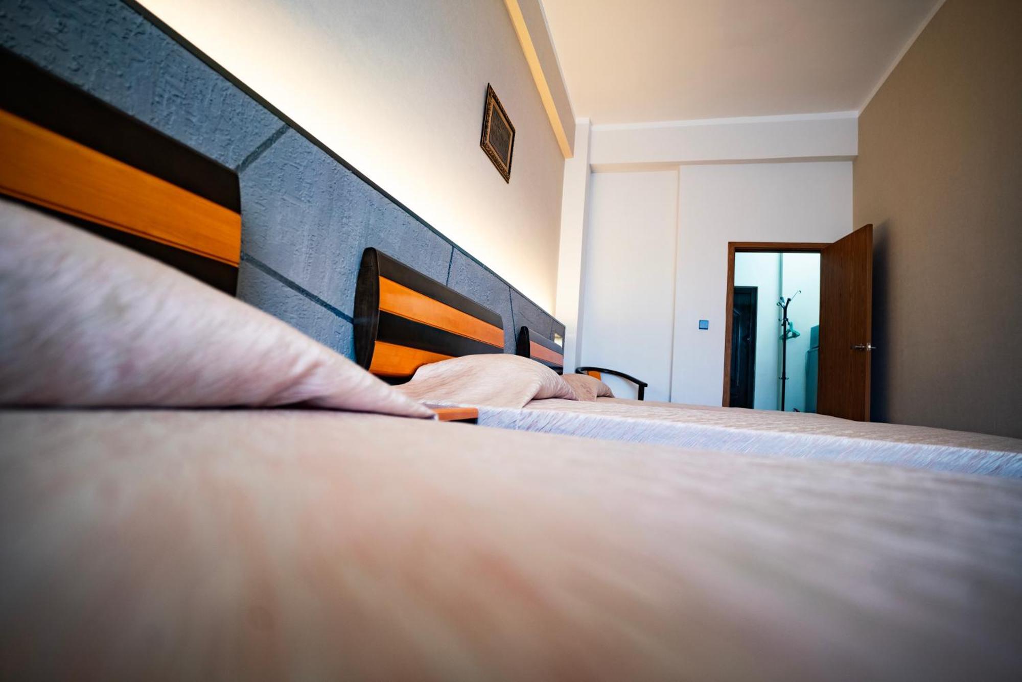Tsolmon'S Serviced Apartments Oelan-bator Buitenkant foto