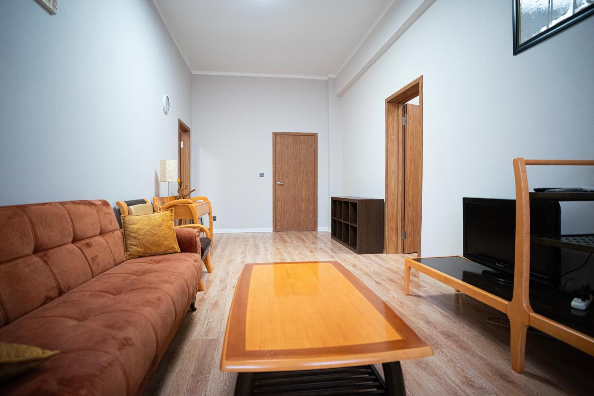 Tsolmon'S Serviced Apartments Oelan-bator Buitenkant foto